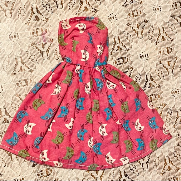 Vintage Barbie Dresses - Picture 4 of 5